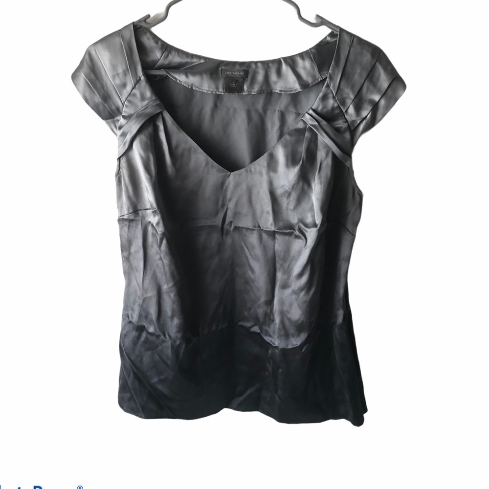 Ann Taylor Sleeveless Blouse Silk Summer Satin